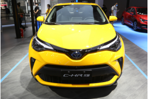新款广汽丰田C-HR于6月上市 搭载2.0L混动总成